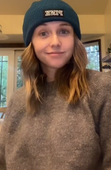 Kira Graceeee beautiful star photos