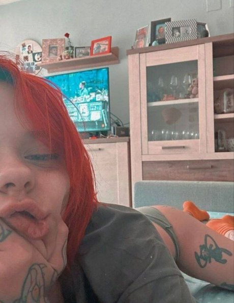 xhuronax star sexy gallery