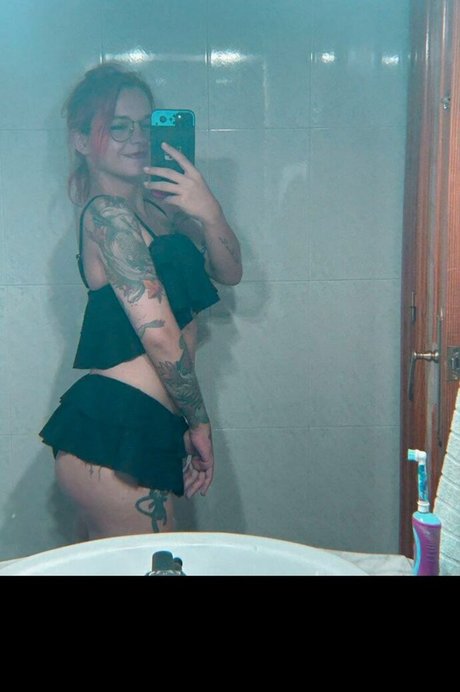 xhuronax top model img