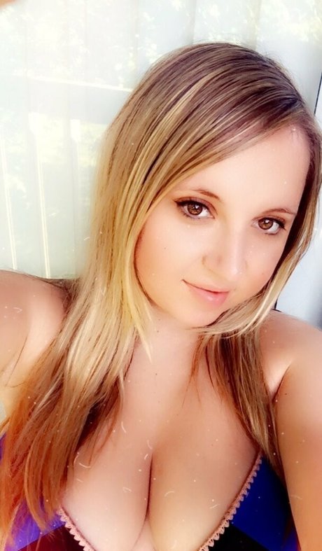 Candykissxo best star picture