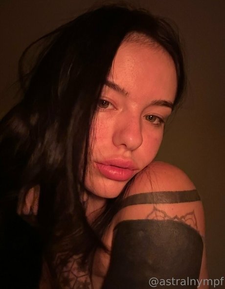 astralnympf model porn photos