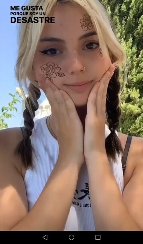 _carlaperezz exclusive actress photos