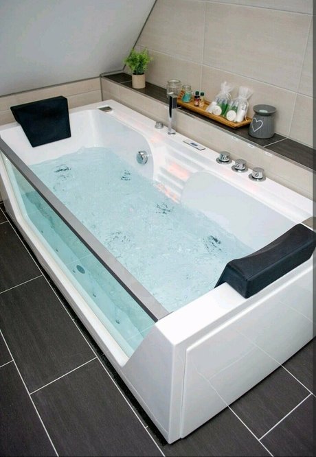 milashiroki pornstar pretty pic