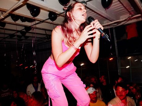 Mica Tenenbaum Quick photo