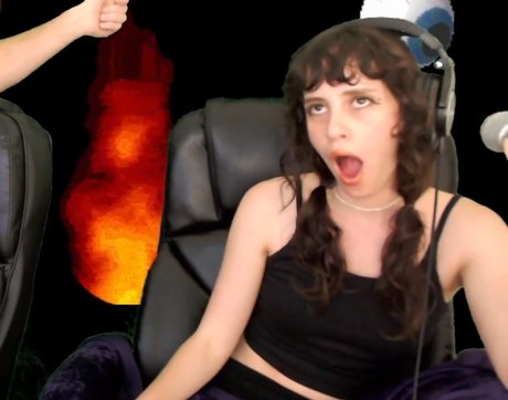 Mica Tenenbaum star exclusive picture