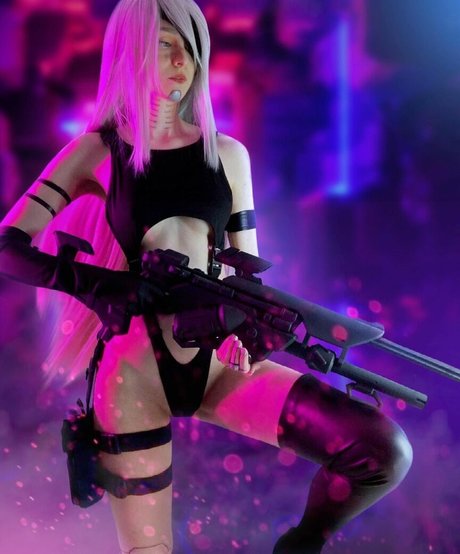 Kezumie model porn image