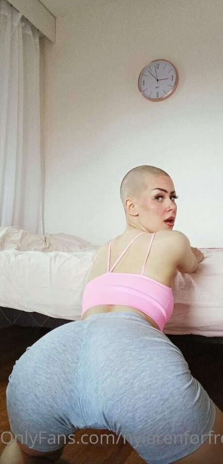 nylarenforfree star free img