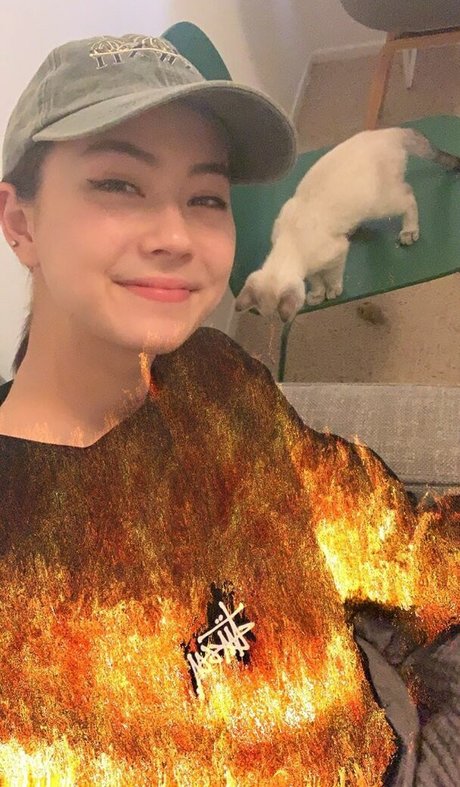 Lauren Tsai adult actress photos