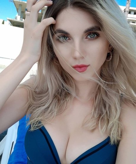 Lipisinkaaa Quick photo