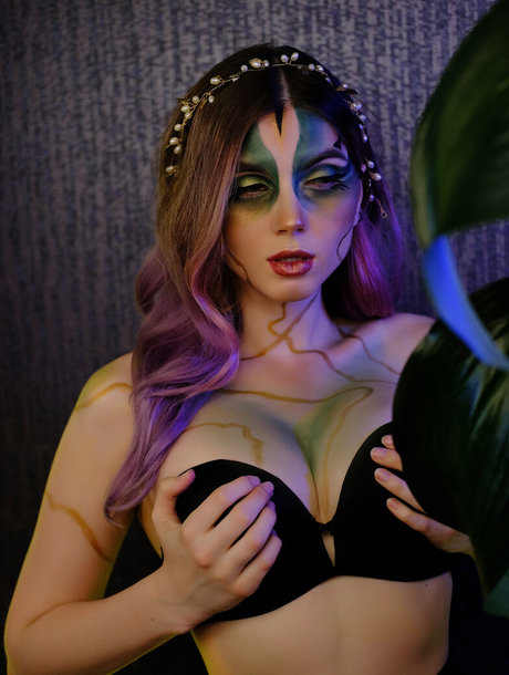 Lipisinkaaa nudes actress gallery