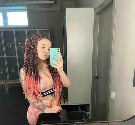 nataly queen nudes model images