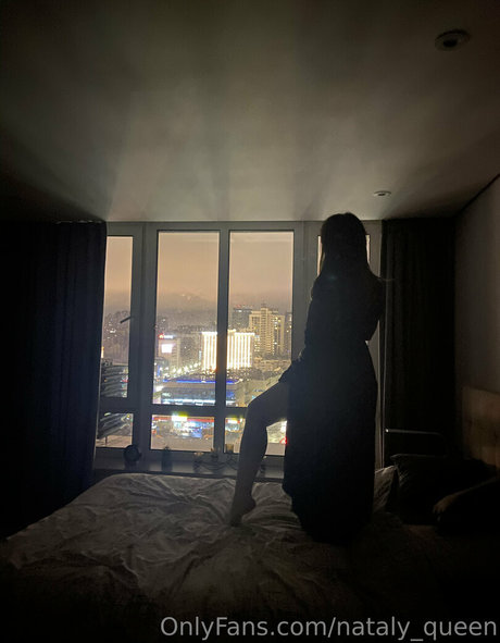 nataly queen art pornstar pic