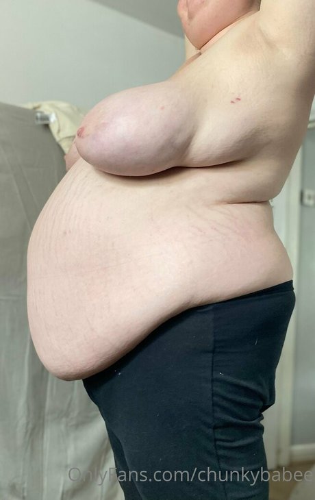 chunkybabee art actress pic