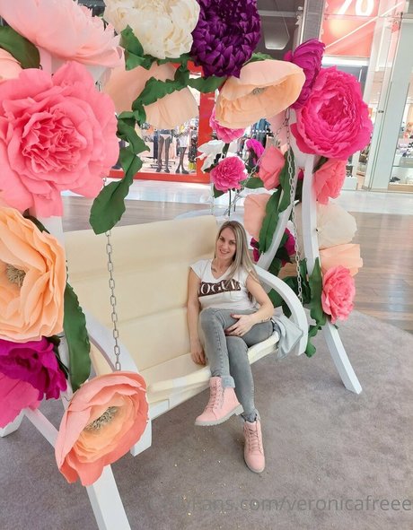 blonde nude onlyfans hot porn photo