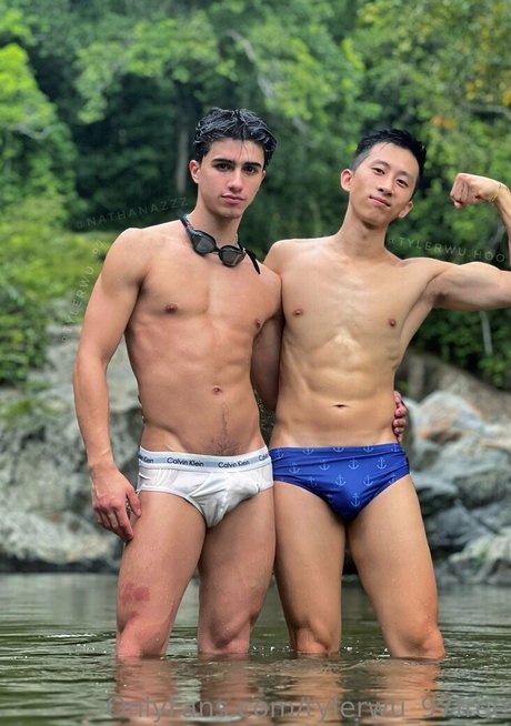 tylerwu 97free nude actress photo