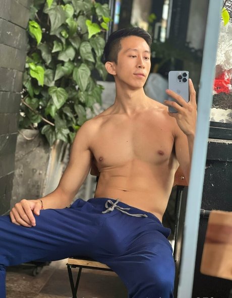 black female onlyfans art naked img