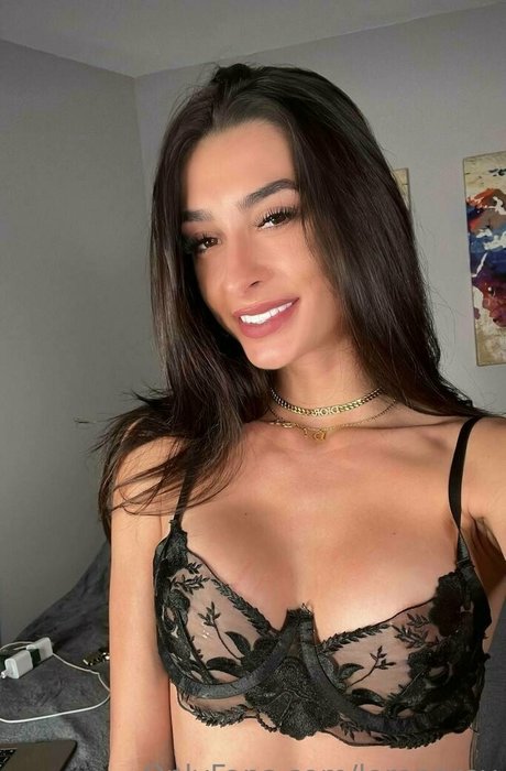 blonde babe onlyfans best photos