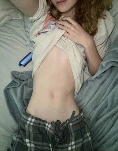 Shook Shan model pornographic pic