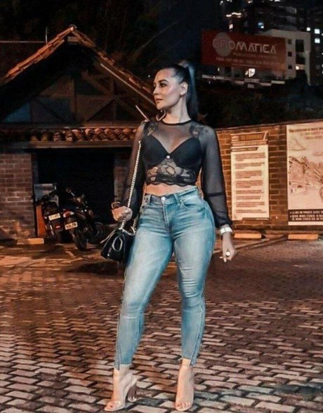 hannahsexxyvip pornstar hot gallery