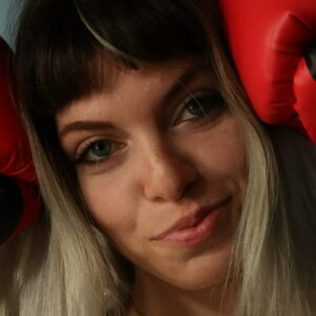 mybadreputation model top picture