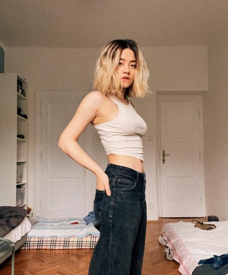 Anne Whisper star sex archive