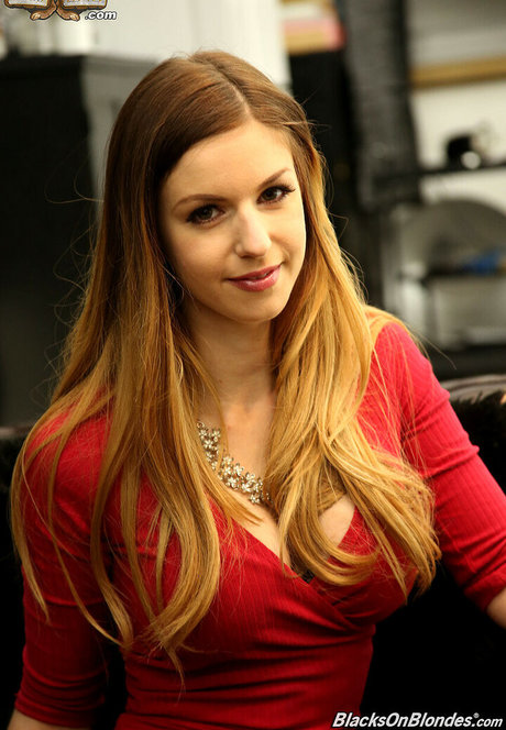 big booty latina onlyfans erotic images