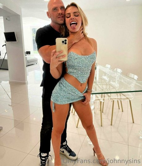 Kat Dalia exclusive actress picture