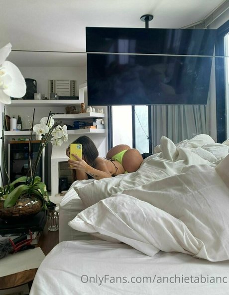 Bianca Anchieta star free img