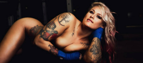 Sweetvenom1 model erotic image