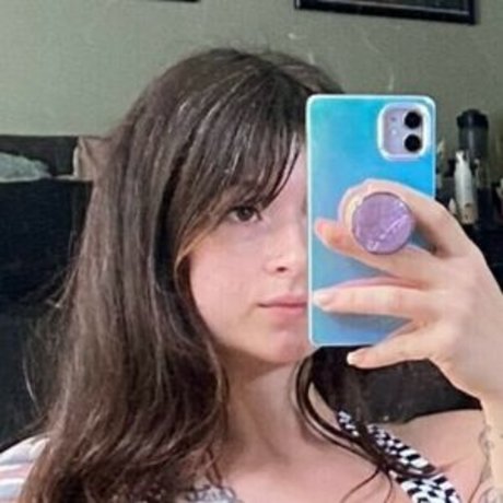 Haleylale model erotic pics