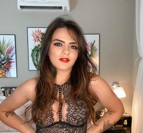 Sunaika Bruna pornstar pretty pics