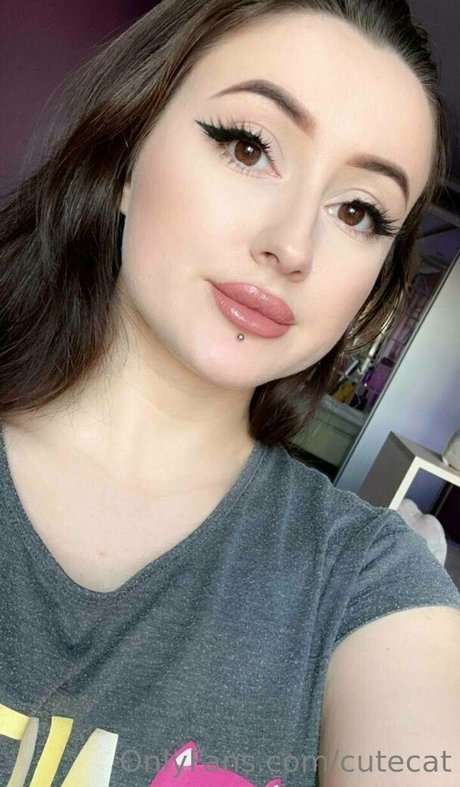 mi ameli sex actress photos