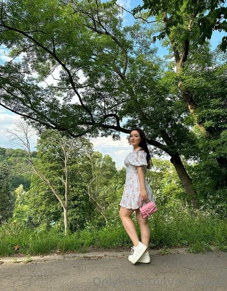 big tits petite onlyfans exclusive gallery