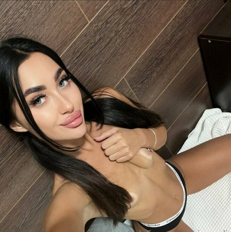 mi ameli star erotic img