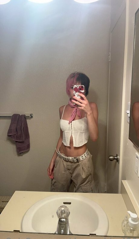 dawnrobin 420 star adult pics