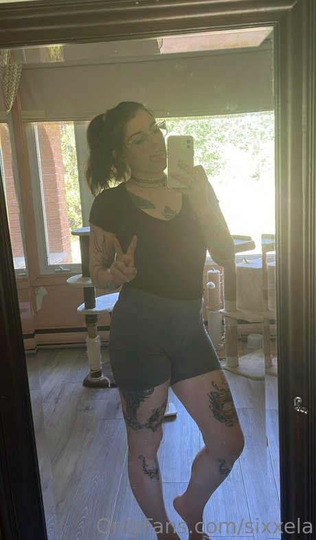 sixxela star top images