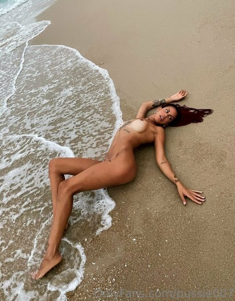 Shira Mosi star free img