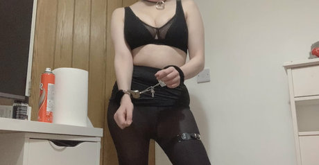 emo girls onlyfans nice images