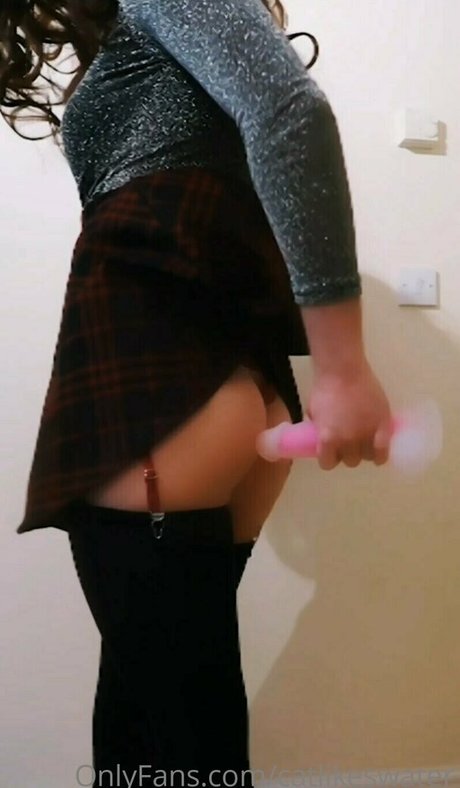 small tits asian onlyfans top photo