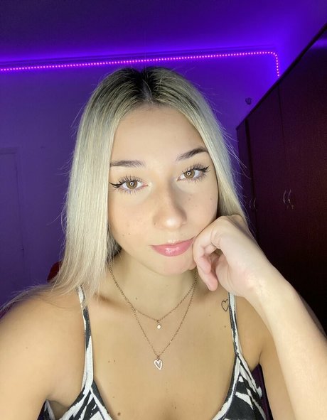 Yami Sanchez art pornstar pictures