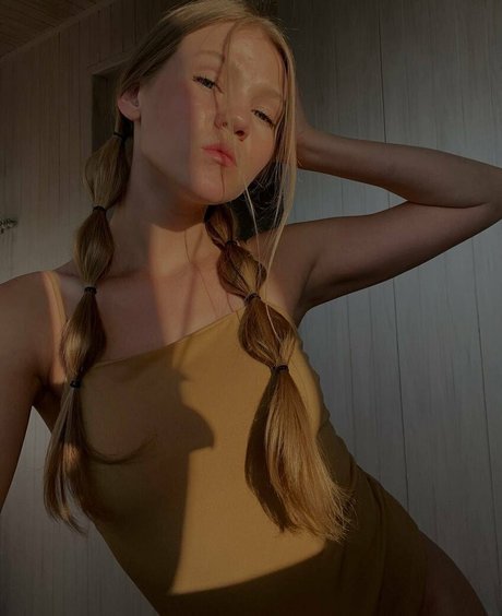 emmmas star beautiful pic