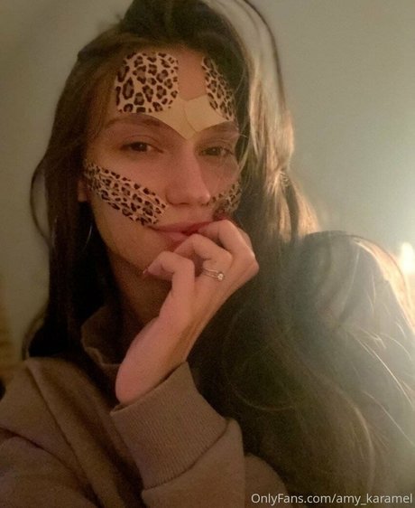 karamelka katvip nude actress gallery