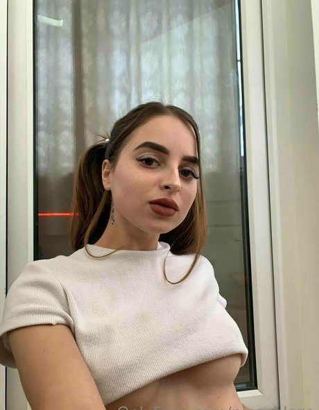 teenybabydolll nice star pictures