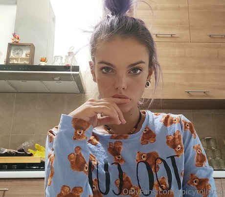 spicyrollersg Profile photo