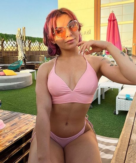 Xsheeya nice pornstar galleries