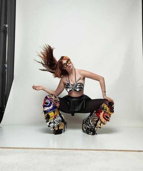 Tati Bruening star xxx photos