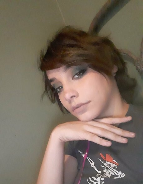 pink kunt beautiful actress gallery