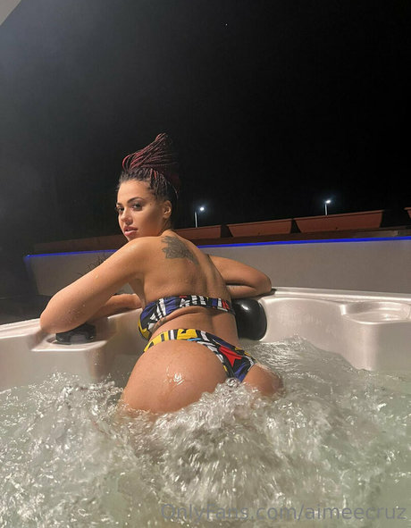 aimeecruz adult model photos