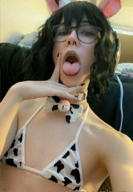 clairity pornstar beautiful image