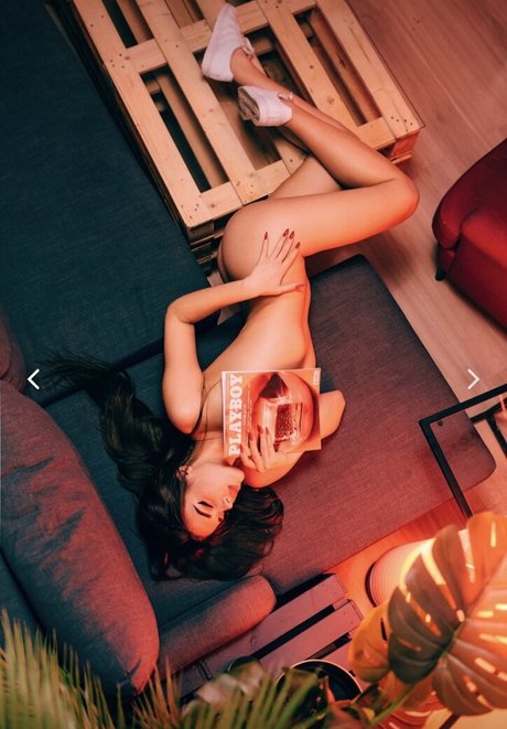 Nextsupergirl nude star pics